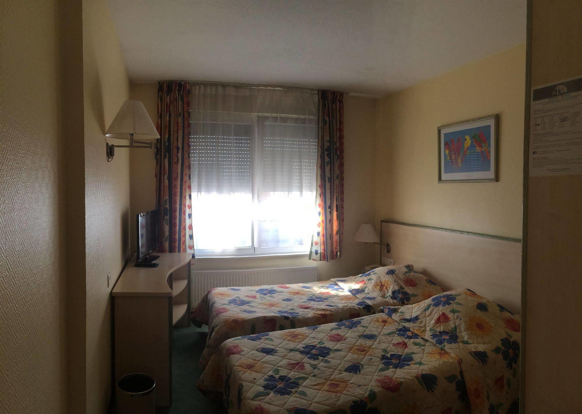 Hotel Arc En Ciel สตราสบูร์ก ภายนอก รูปภาพ