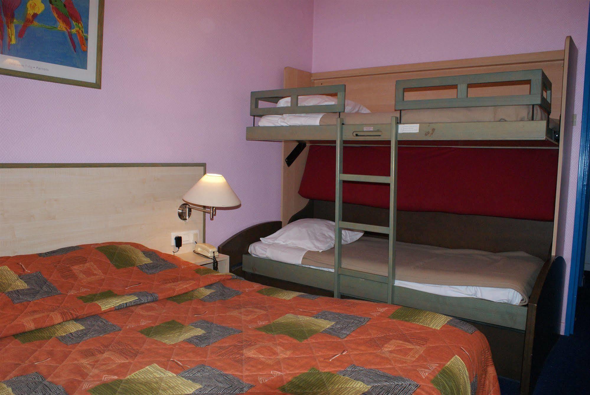 Hotel Arc En Ciel สตราสบูร์ก ภายนอก รูปภาพ